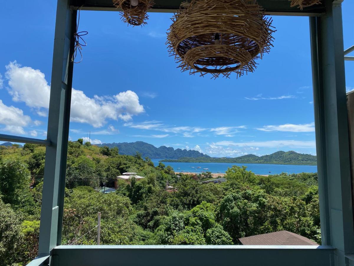 Outpost Hostel - Coron Exterior photo